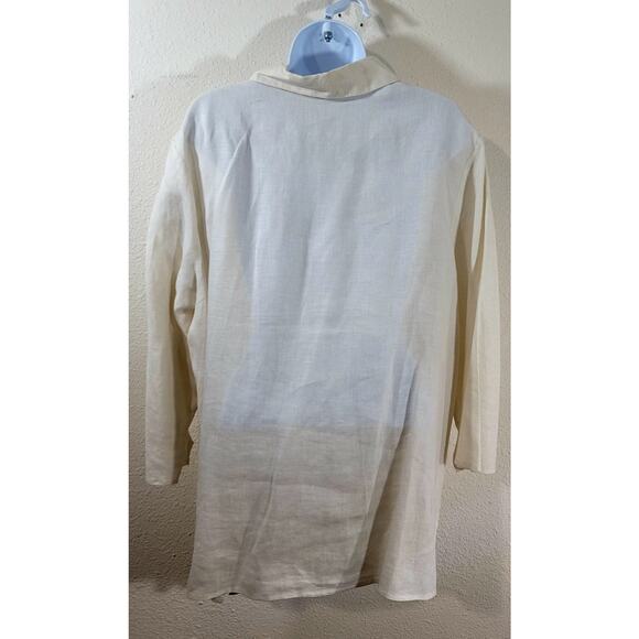 Sarah Spencer Woman Cream Blue Floral Embroidered Sequin Button Up Top 22W Plus - Picture 3 of 7